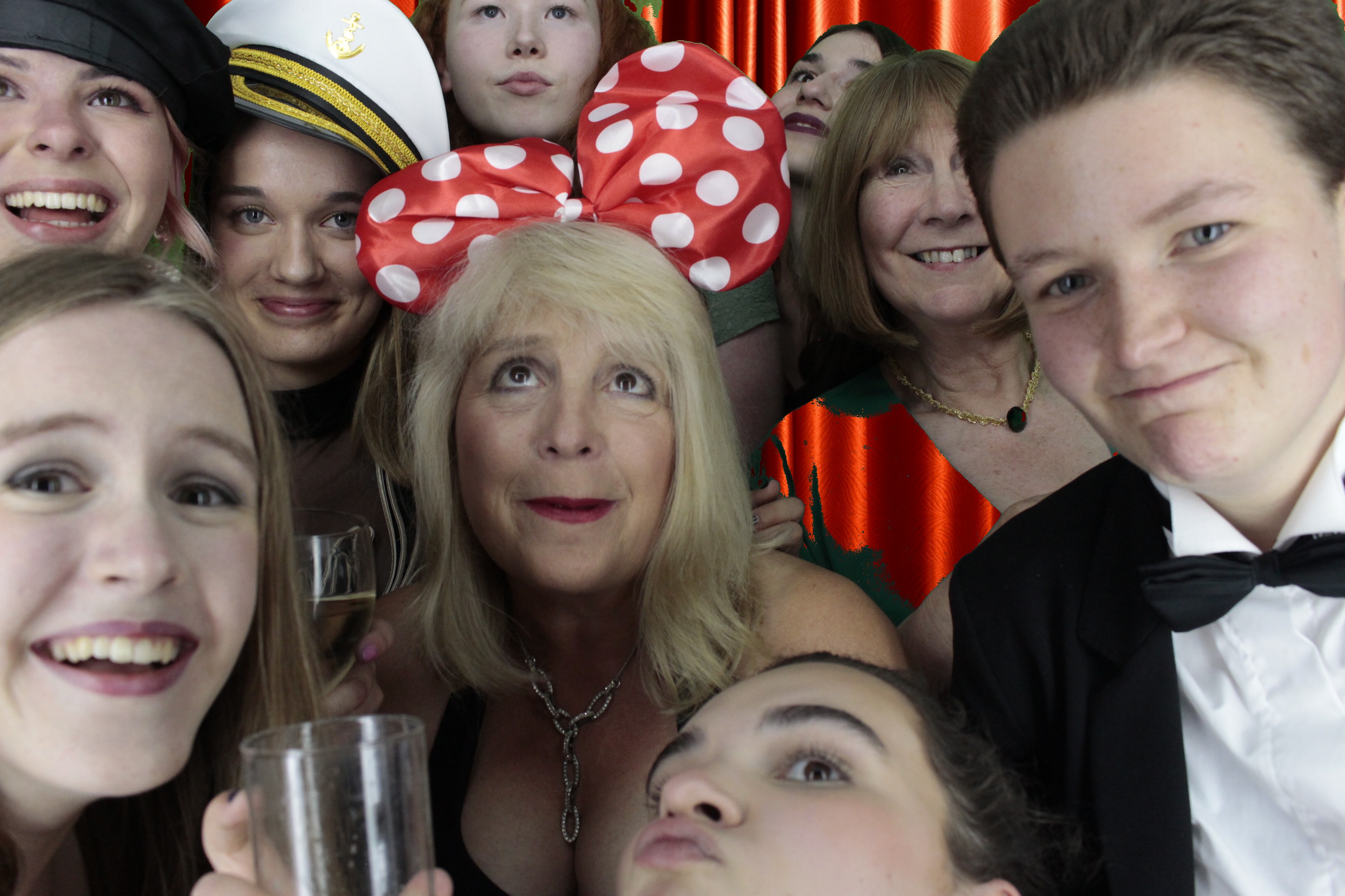 St Gabriel's Leavers 2019 | View more photos from the event at gallery.myphotoboothexperience.co.uk/u/MyPhotoBoothExperienceLtd/St-Gabriels-Leavers-2019